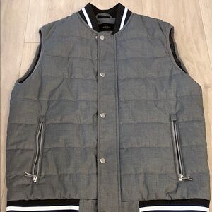 Zara Men's Gray Quilted Vest